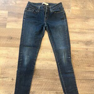 Levis skinny jeans